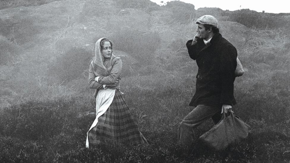 Jenny Seagrove as young Emma and Liam Neeson as Blackie in the 1985 TV version