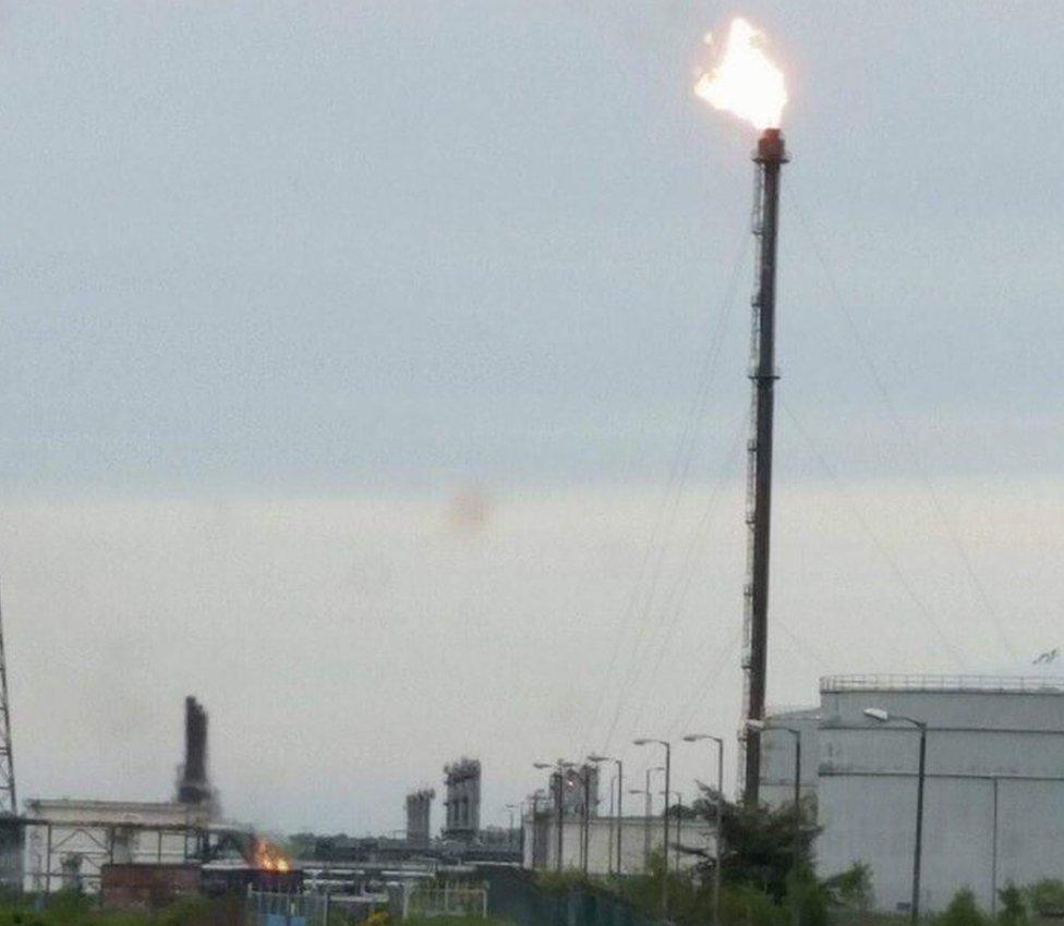 Flaring at Mossmorran chemical plant