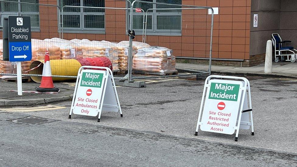 Major incident signs at Eastbourne hospital