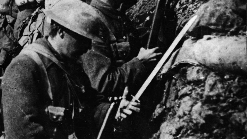 Troops prepare for the charge over the top on 1 July 1916 at the Battle of the Somme