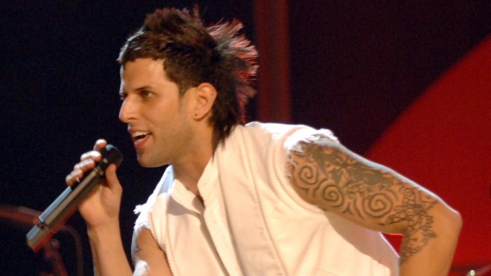 Devin Lima performing at the 2006 Grammy Awards