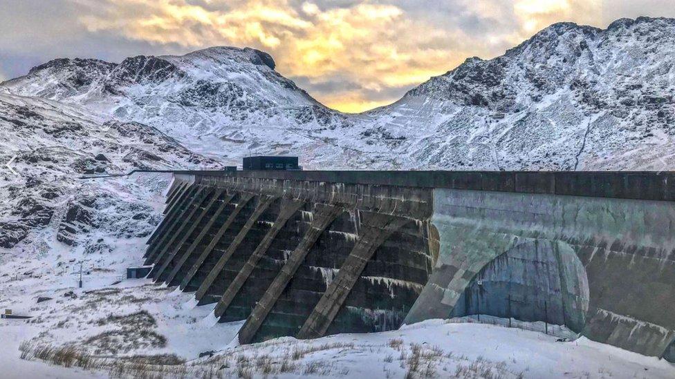 Stwlan Dam above Blaenau Ffestiniog power station