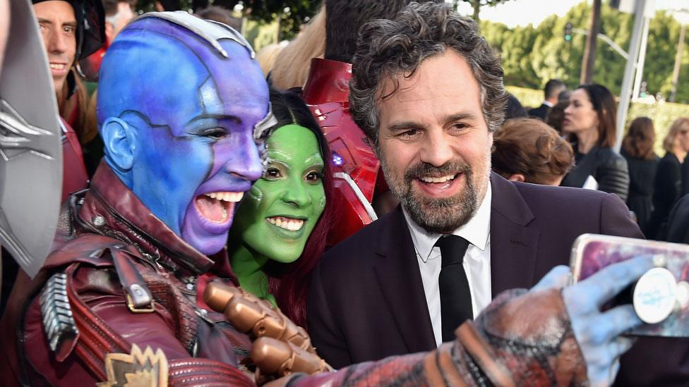 Mark Ruffalo with fans