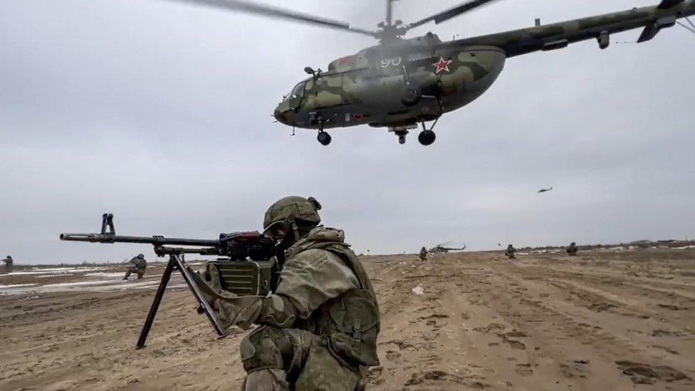 Russian and Belarusian soldiers drill together in Brest, 19 February