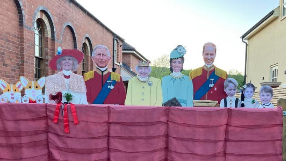 Royal family scarecrows