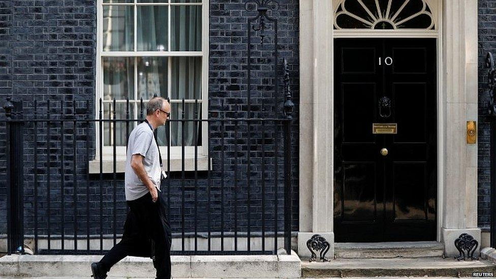 Dominic Cummings arriving at Downing Street