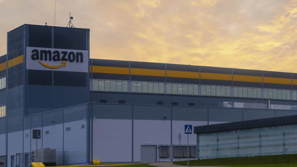 Amazon fulfilment centre