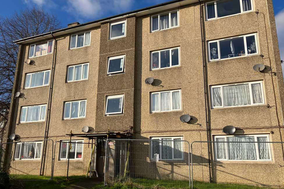 Flats in West Bletchley