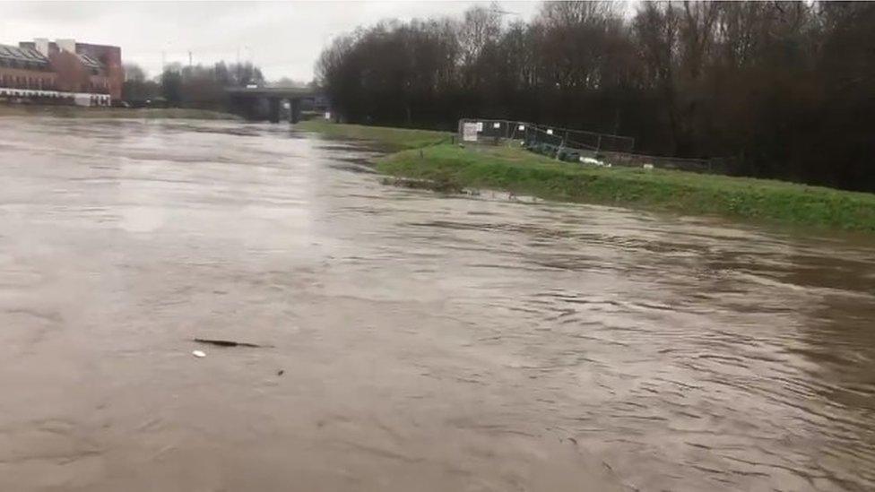 The access road to Didsbury Golf club on Ford Lane is now currently closed to all public due to the River Mersey bursting its banks