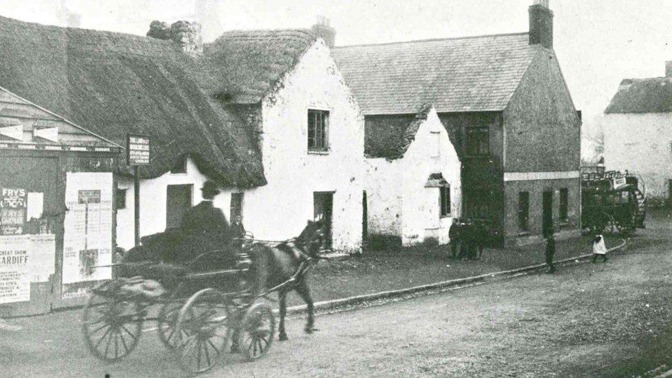 Horse bus in High Street, Llandaff