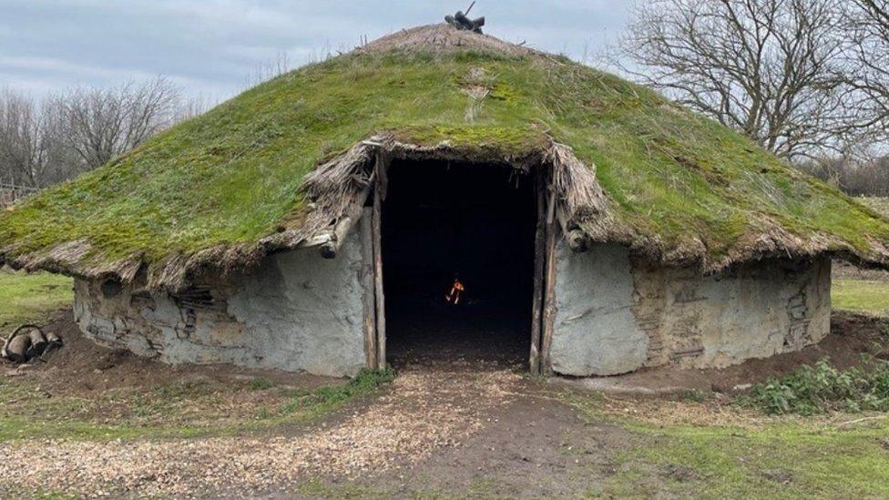 Roundhouse at Flag Fen