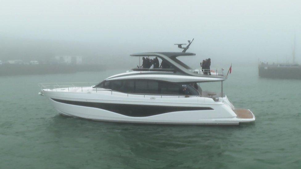 Plymouth Argyle victory parade yacht