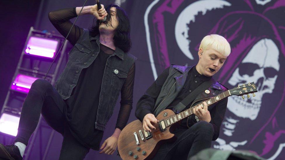 Creeper on stage