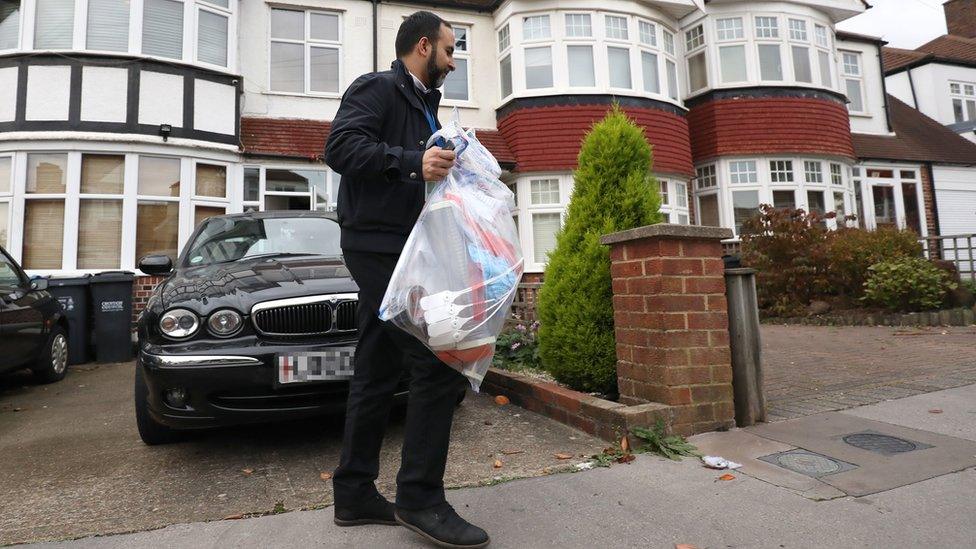 Police leave property in South Norwood