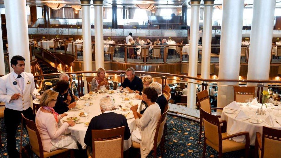 A restaurant on the Queen Mary 2