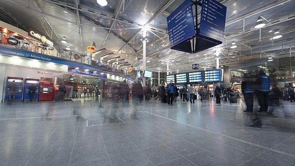 Manchester Piccadilly train station