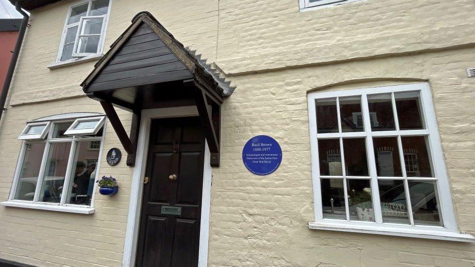 The blue plaque to Basil Brown on Cambria in Rickinghall