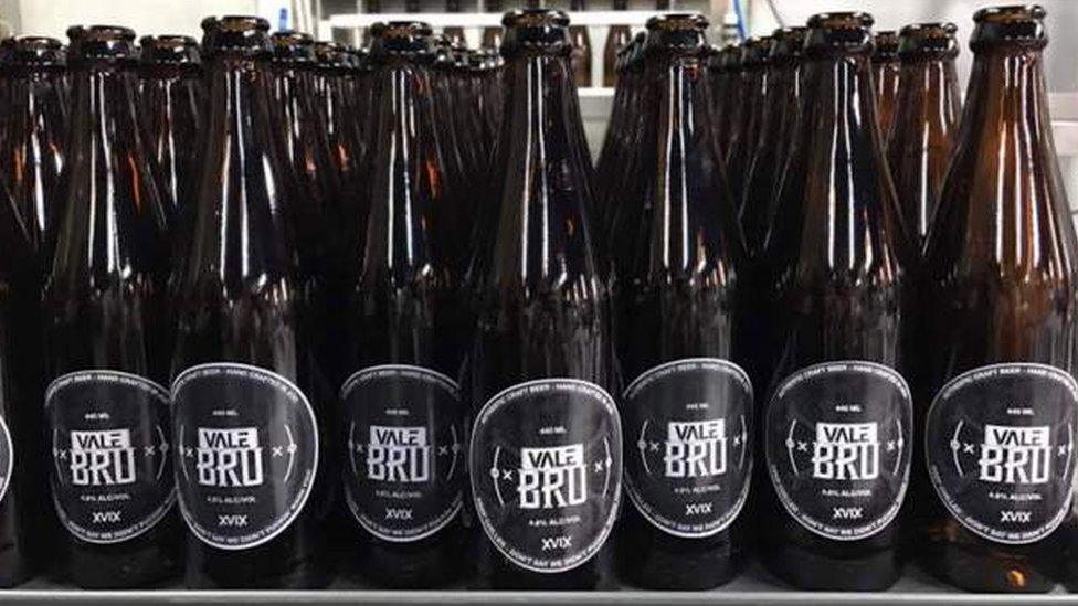 Picture of Vale Bru bottles of beer