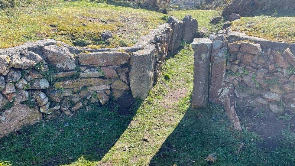 La Sergente dolmen in St Brelade