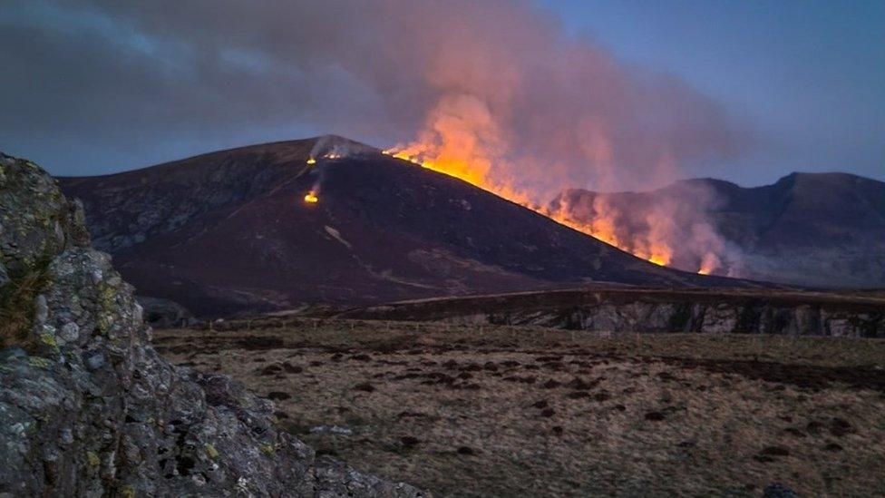 Mynydd Mawr fire