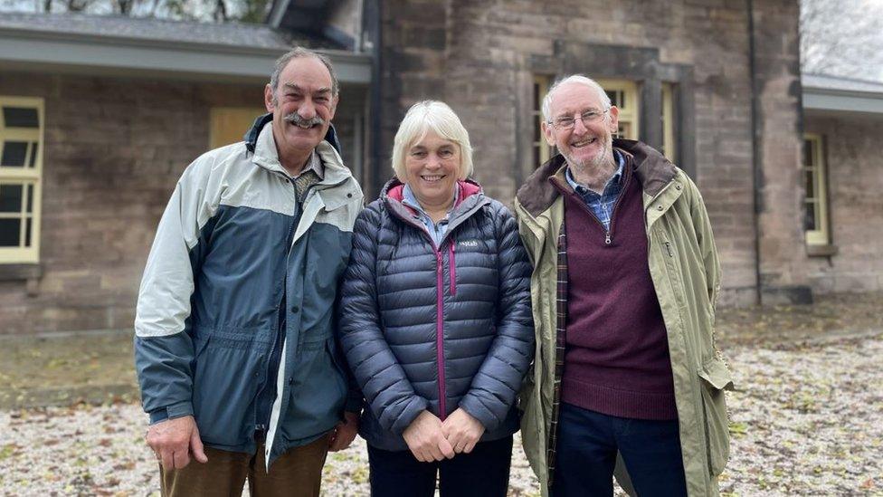 (Left to right) Volunteers Ian Holliday, Carole Brown and Peter Milne