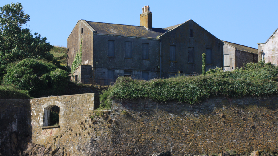 dilapidated building