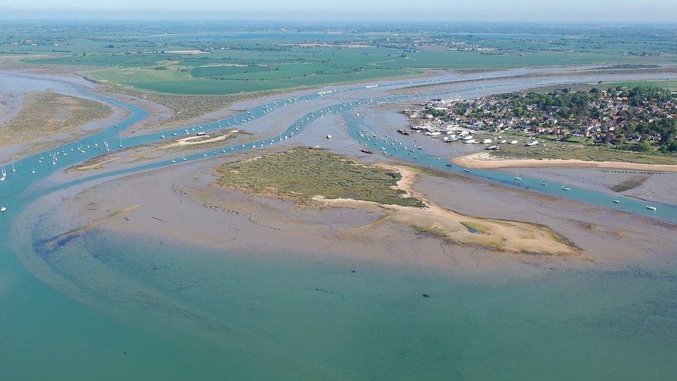 Packing Shed Island and Cobmarsh Island in Mersea Harbour