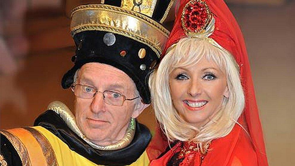 Paul Daniels and Debbie McGee