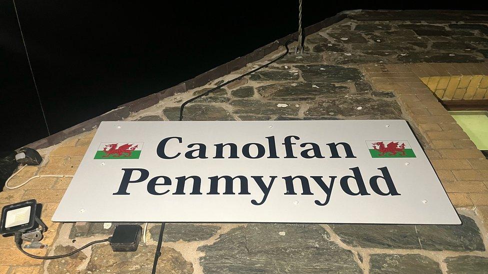 Canolfan Penmynydd