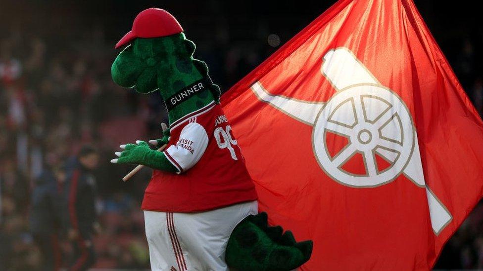 Gunnersaurus Arsenal mascot