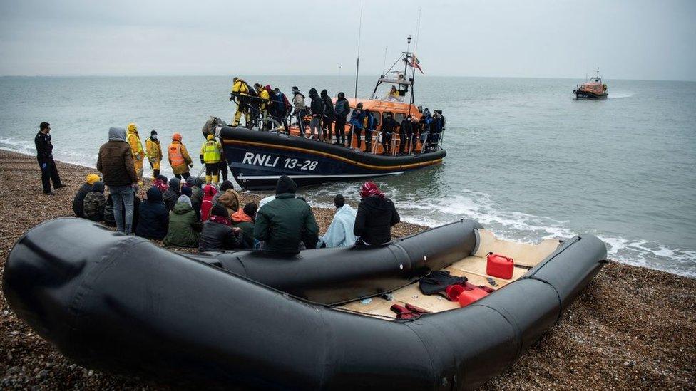 migrants-in-a-boat.