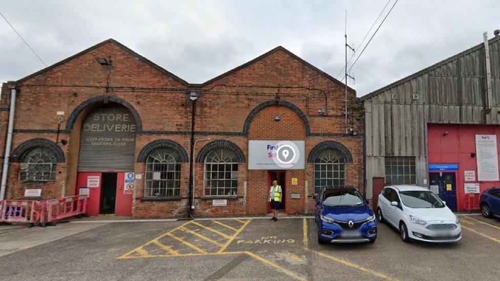 Hoeford bus depot exterior