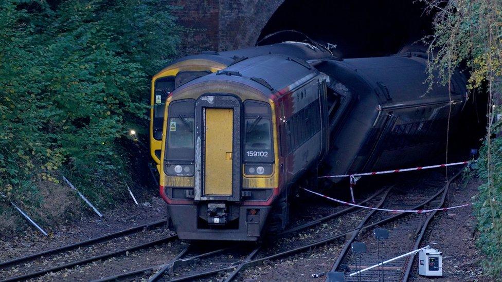 Train collision in Salisbury