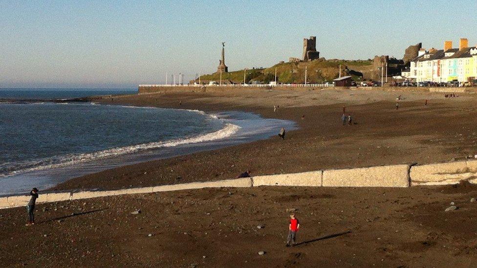 Aberystwyth, mid Wales, on Sunday 1 November