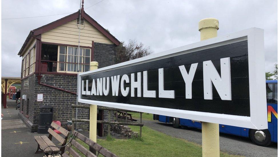 llanuwchllyn