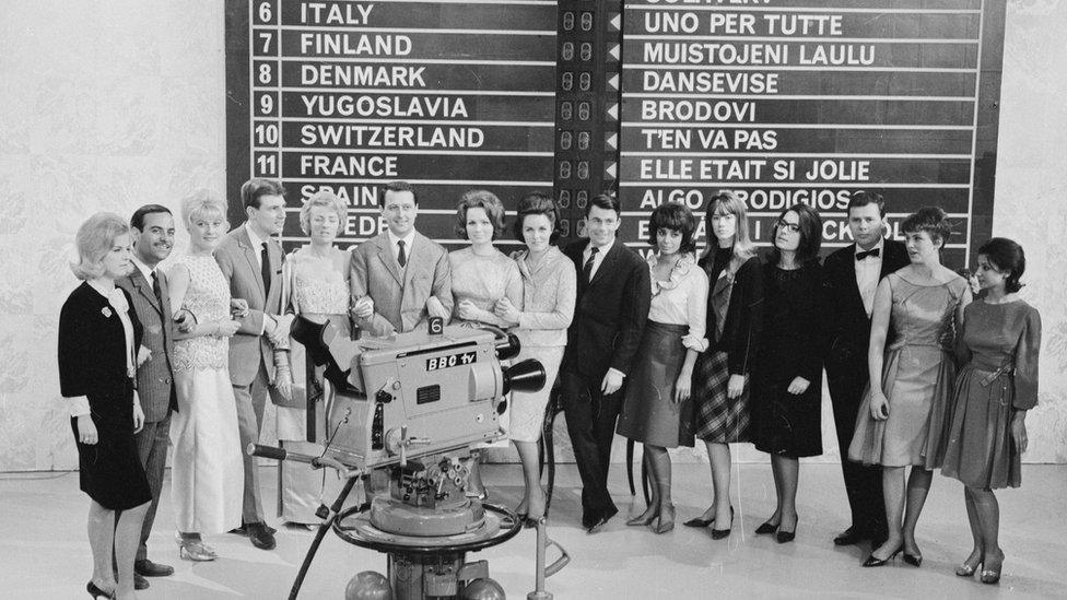 Contestants from the competition in 1963