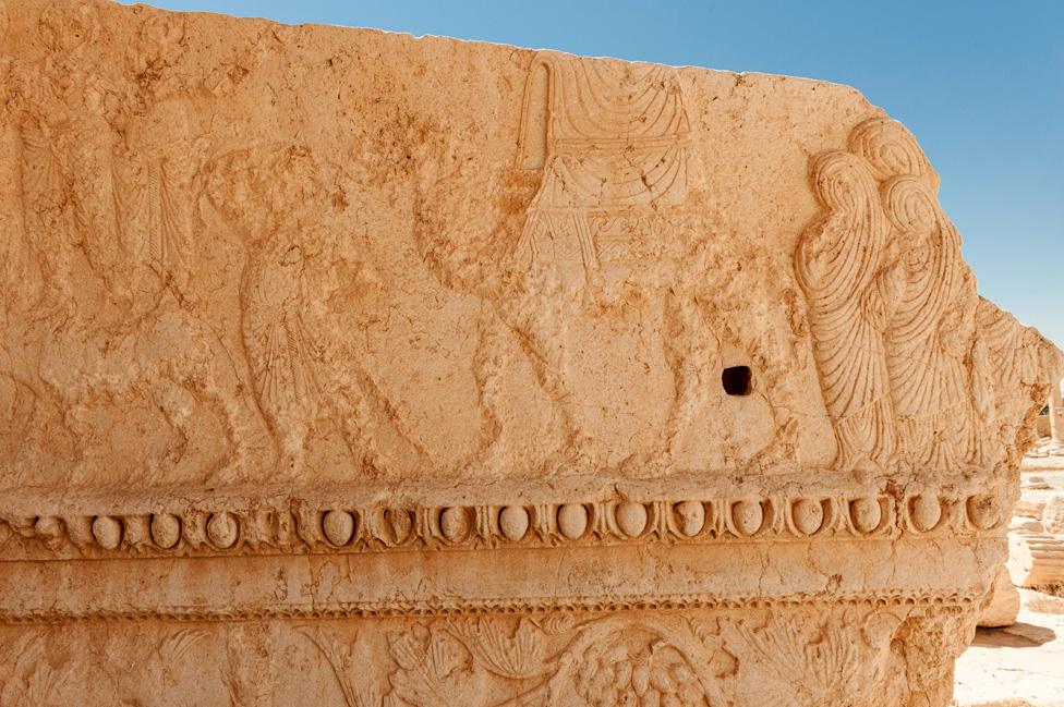 Procession of women, Palmyra