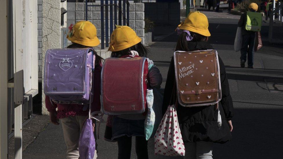 japan schoolchildren