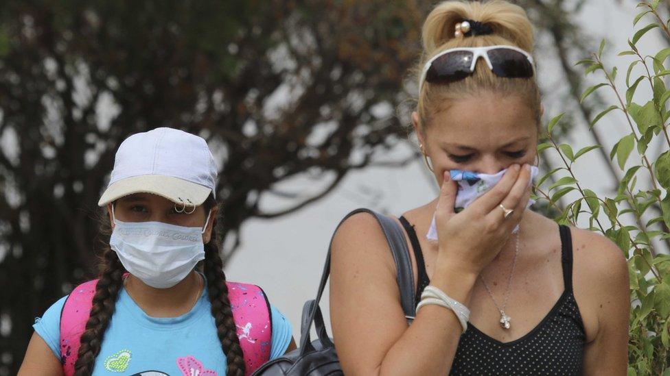 Armyansk residents with face masks, 4 Sep 18