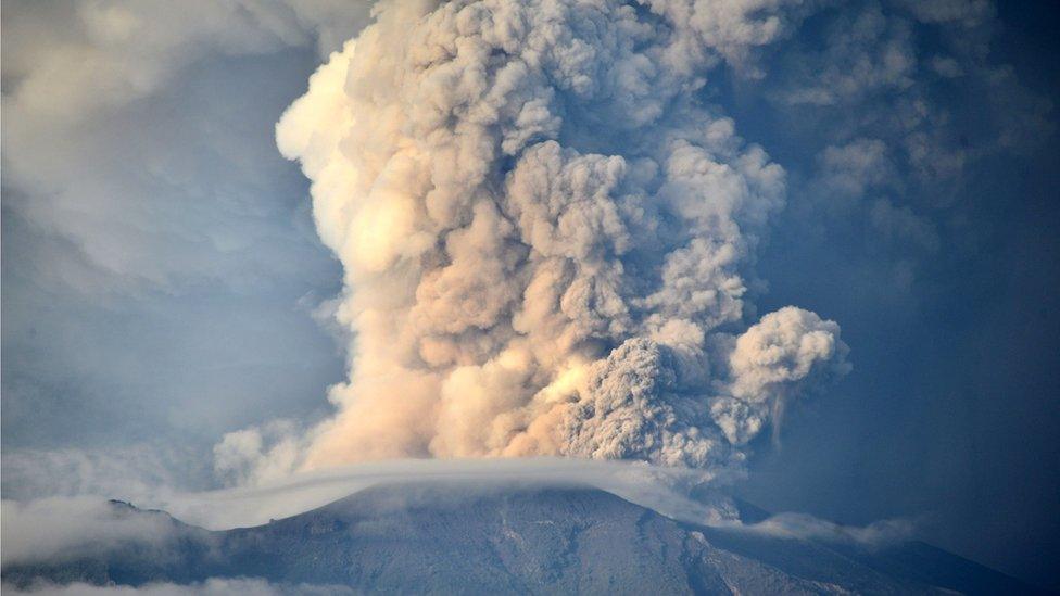 Mount Agung spewing ash