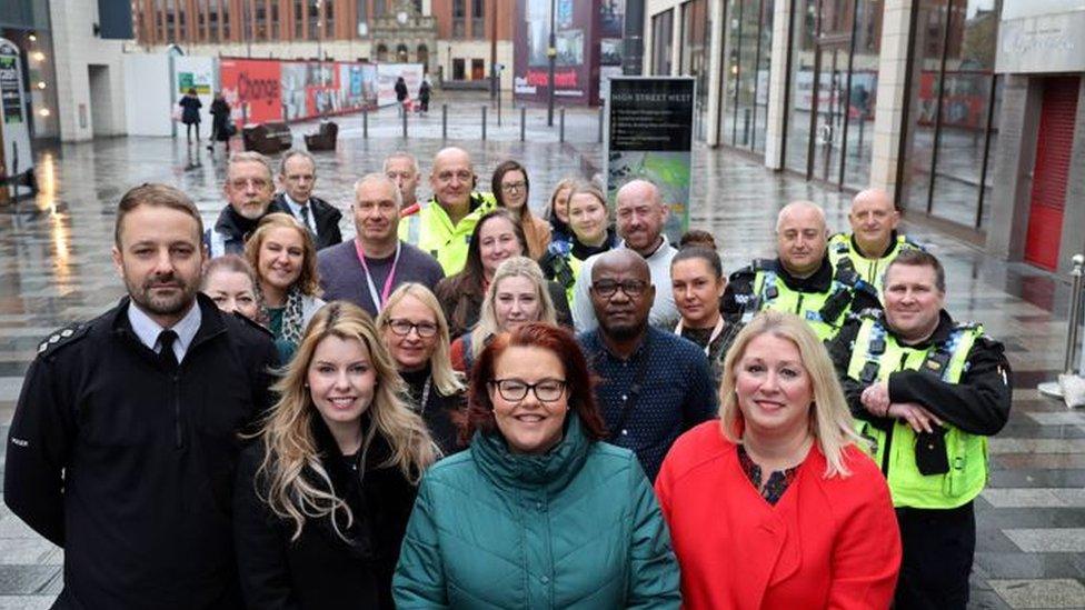 Ch Insp Neil Hall from Northumbria Police, Kim McGuinness, Northumbria Police and Crime Commissioner, Cllr Claire Rowntree, Sunderland City Council and Sharon Appleby, Chief Executive of Sunderland BID with the new SAIL team in Sunderland city centre