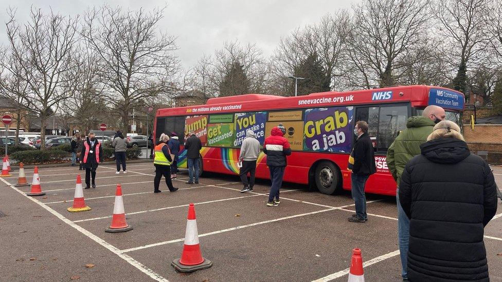 Vaccine bus