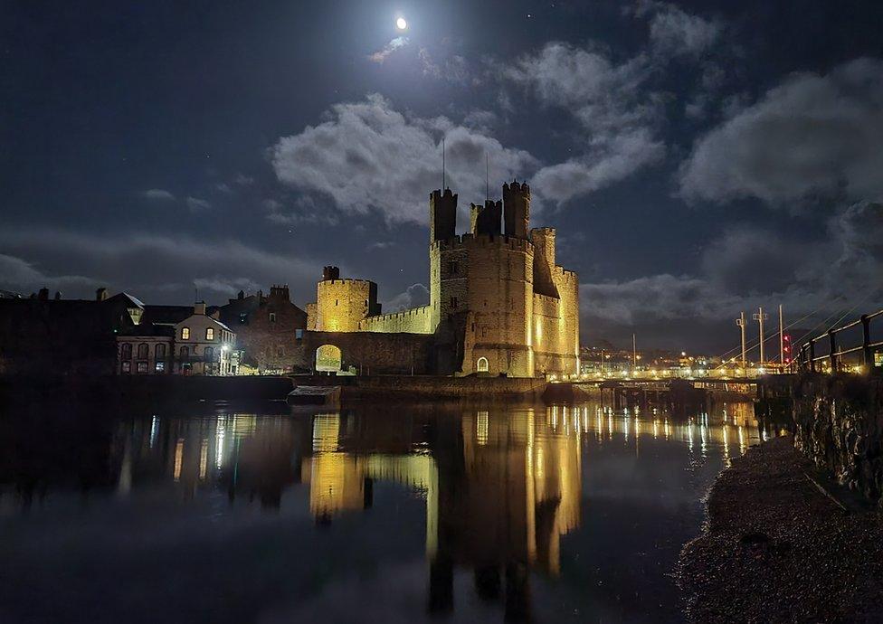 Castell caernarfon