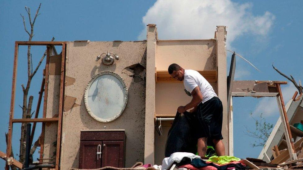 Ohio residents take stock of the tornadoes devastation