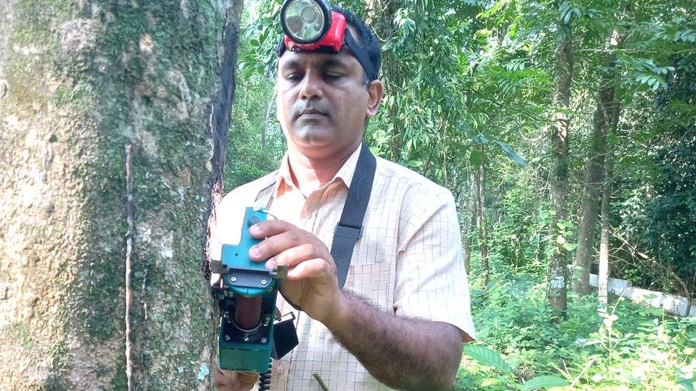 Chinmayan MK uses tapping machine