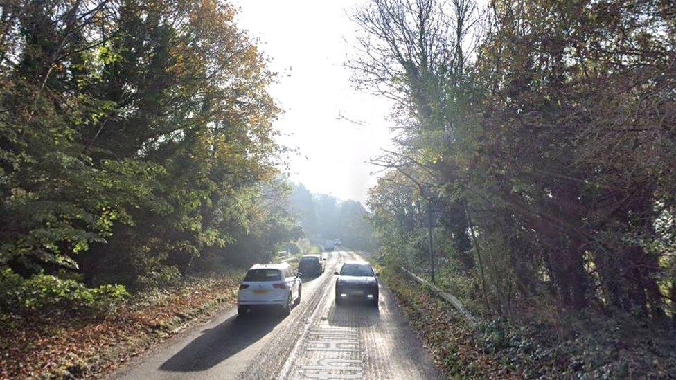 The road on the B485 at Frith hill