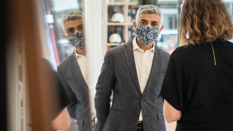 Sadiq Khan wears a mask