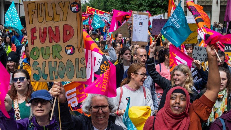 Teachers striking in London