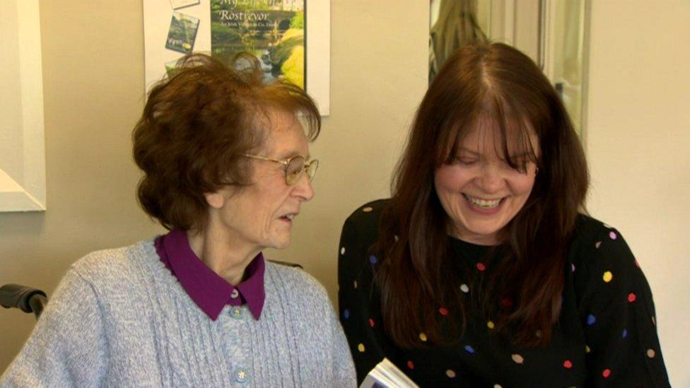 Alice Kelly and her daughter Bronagh reading together