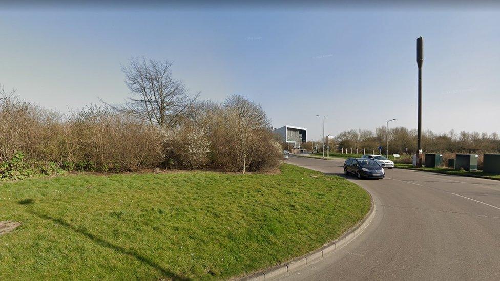 The roundabout linking Wawne Road and Kesteven Way